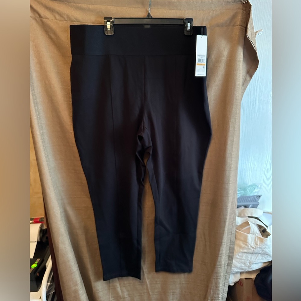 NWT Calvin Klein Women Plus Size Modern Essential Power Stretch Legging Size 3X